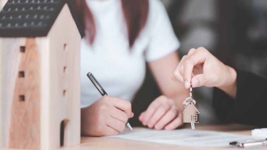 A majority deputy wants to generalize the transferability of property loans
