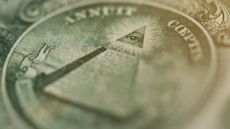 The secret of investing wisely - understand the investment pyramid